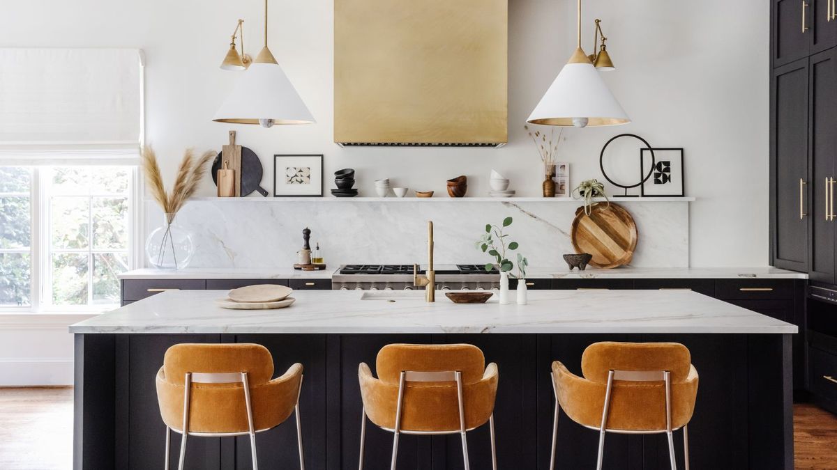 Outdated Kitchen Colors to Avoid in 2025