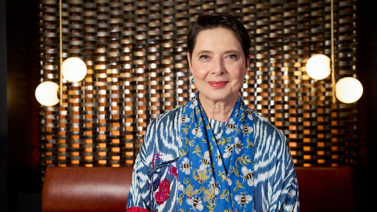 Isabella Rossellini's Guest Room Decor
