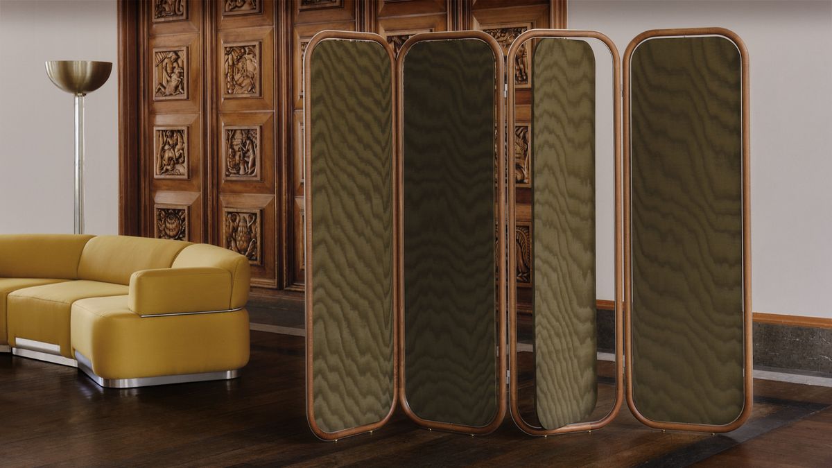 Moiré's Mesmerizing Comeback