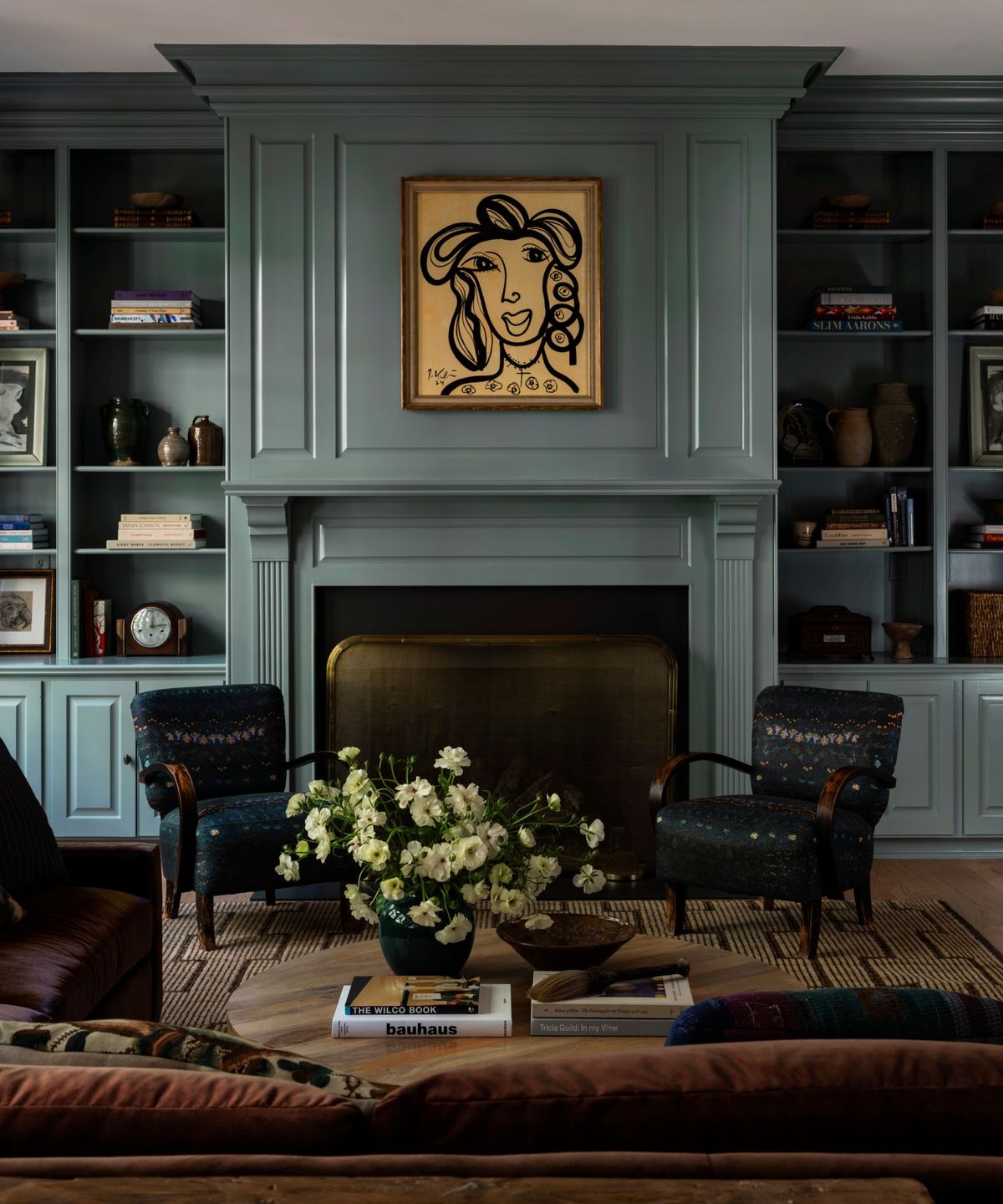 Oval Room Blue: A Farrow & Ball Classic