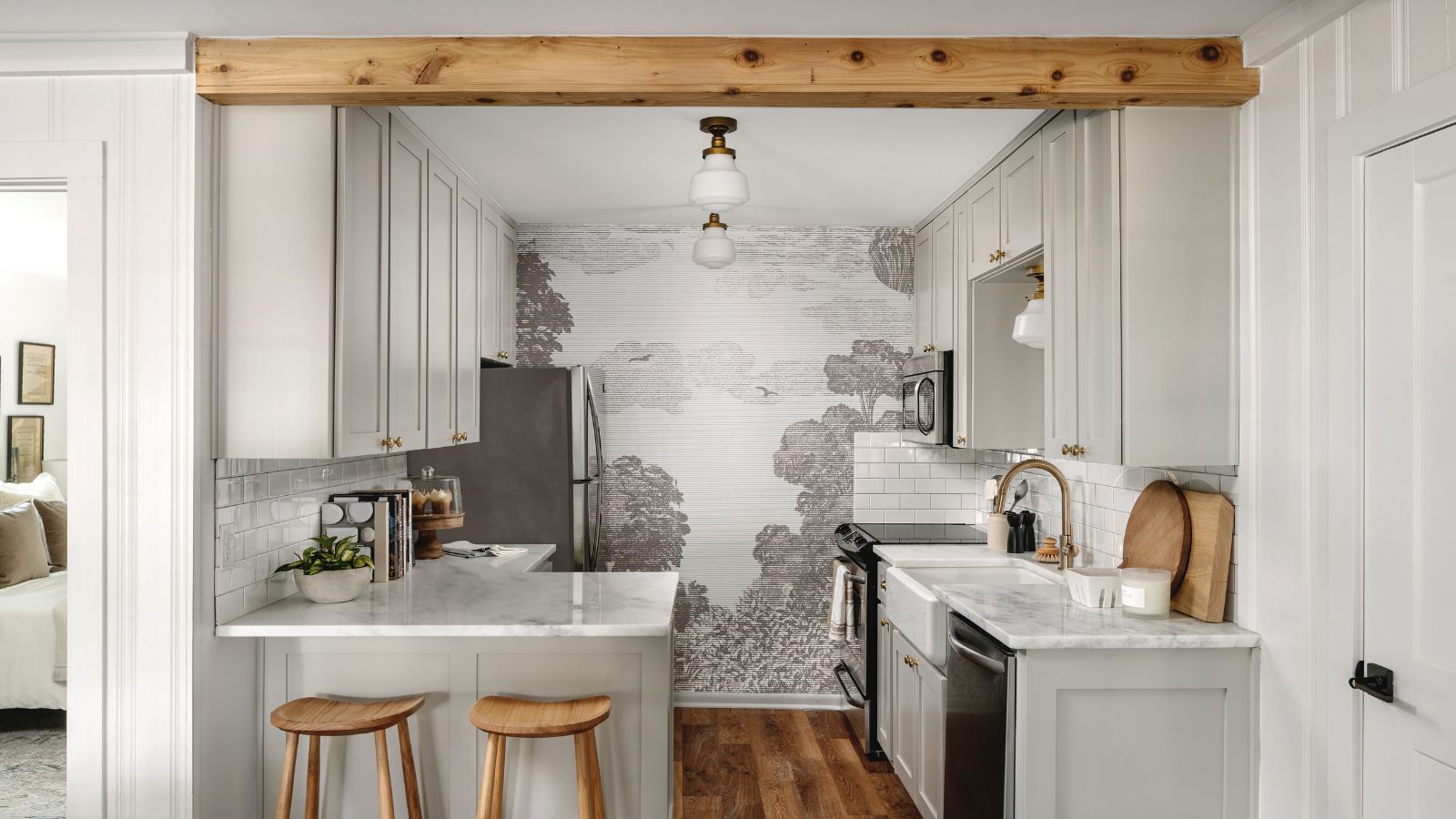 Joanna Gaines' Hillcrest Cottage Kitchen: A Charming Rustic Retreat