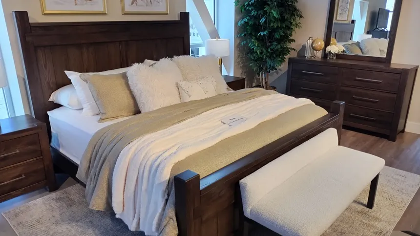 Case goods vendors zero in on refreshing retail floors