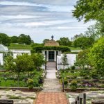 15 Cottage Gardens to Inspire Your Summer Fantasies